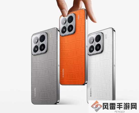 小米15钻石限定版售价5999元 侧面镶嵌了一颗人工钻石